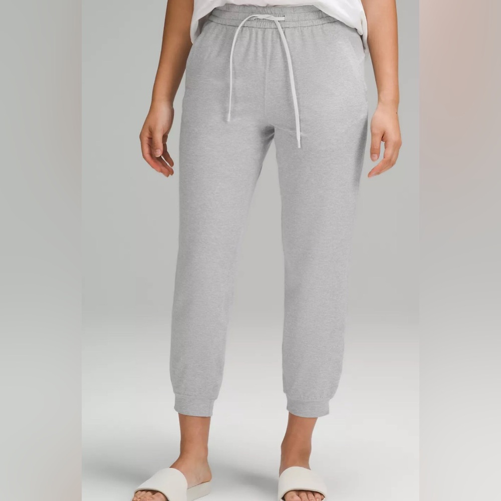 Lululemon scuba joggers